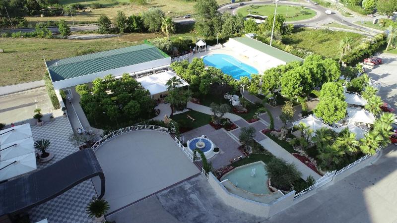 Edra Palace - Aktivite