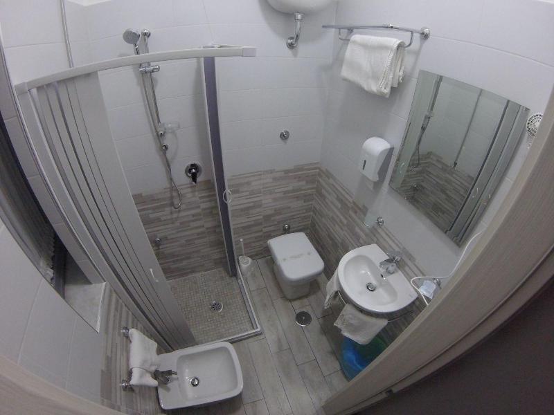 Runa Hotel - Oda