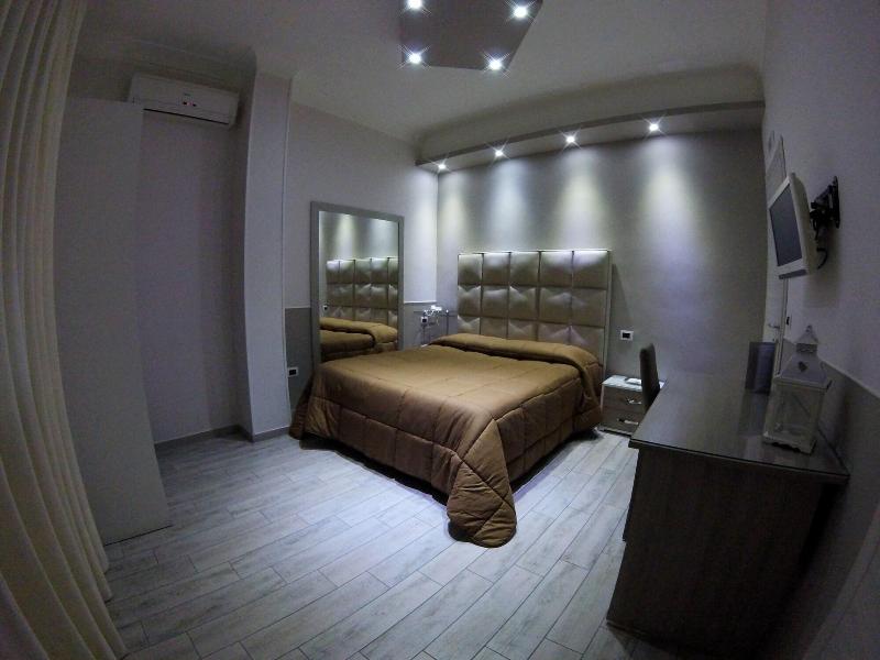 Runa Hotel - Oda