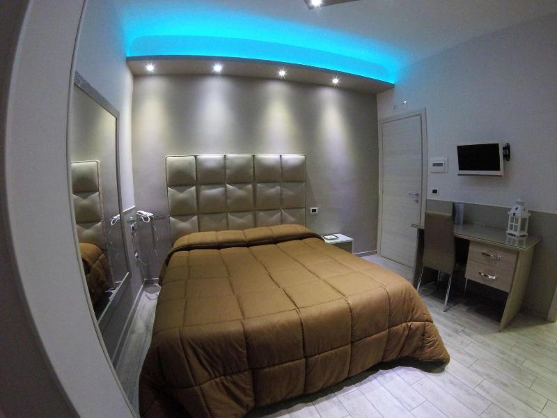 Runa Hotel - Oda