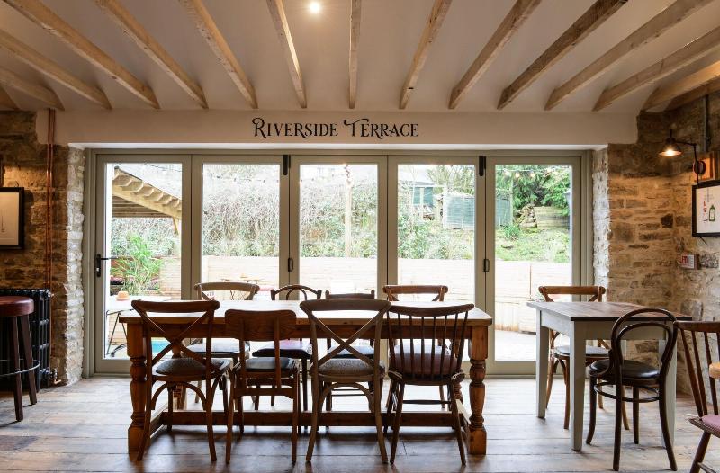 The Litton - Bar