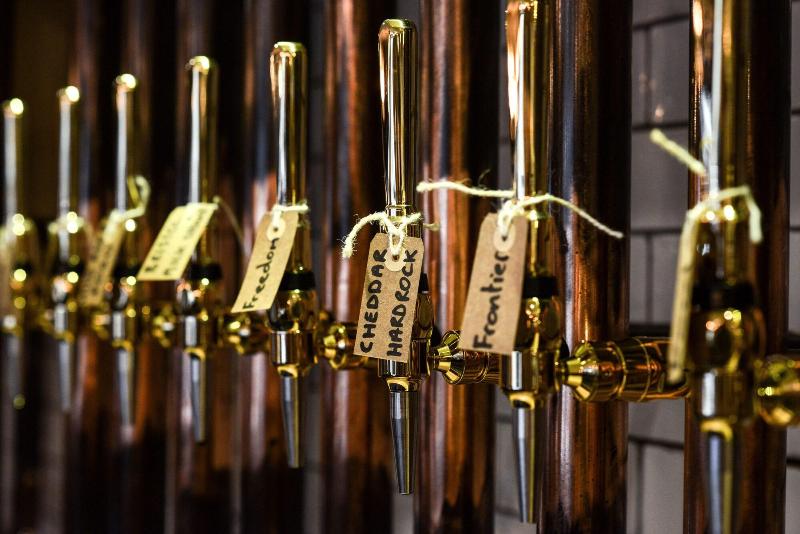 The Litton - Bar