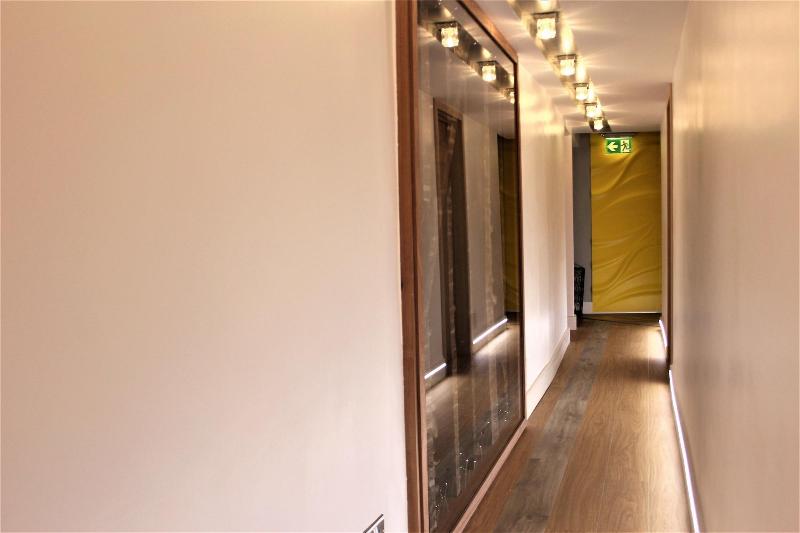 Rioshouse Henley - Lobi