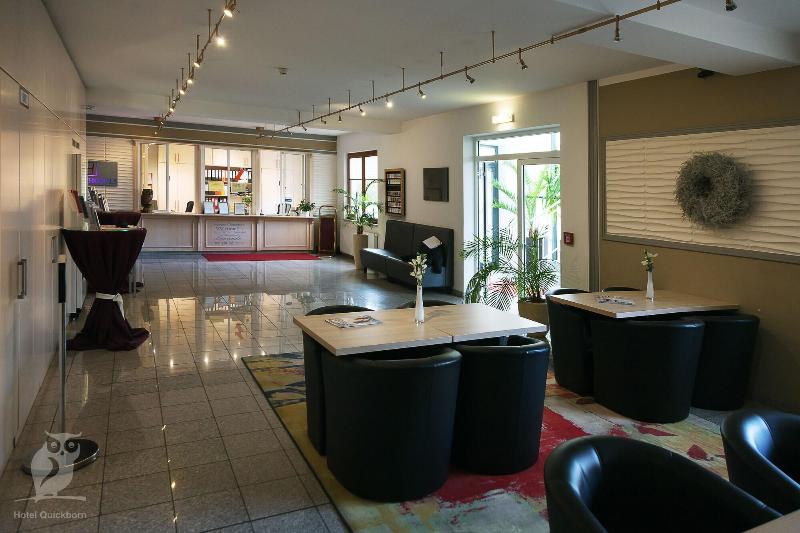 Hotel Quickborn - Lobi