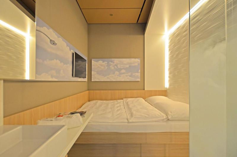 My Cloud Transit Hotel - Oda