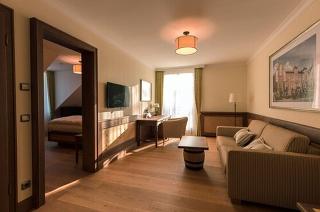 Hotel & Gaststätte zum Erdinger Weißbräu fotoÄŸrafÄ±