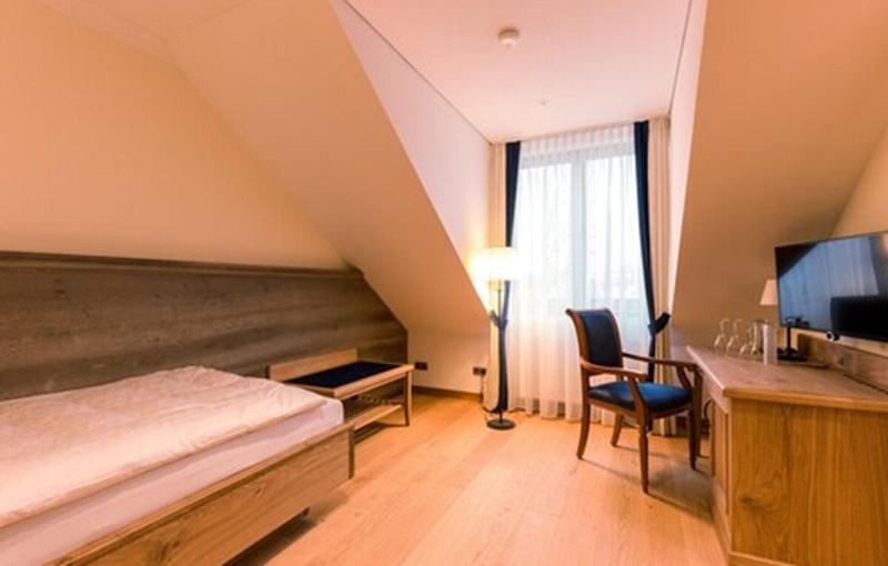 Hotel & Gaststätte zum Erdinger Weißbräu - Oda