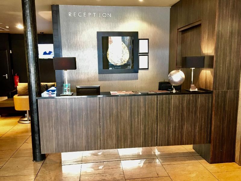 Artto Hotel - Lobi
