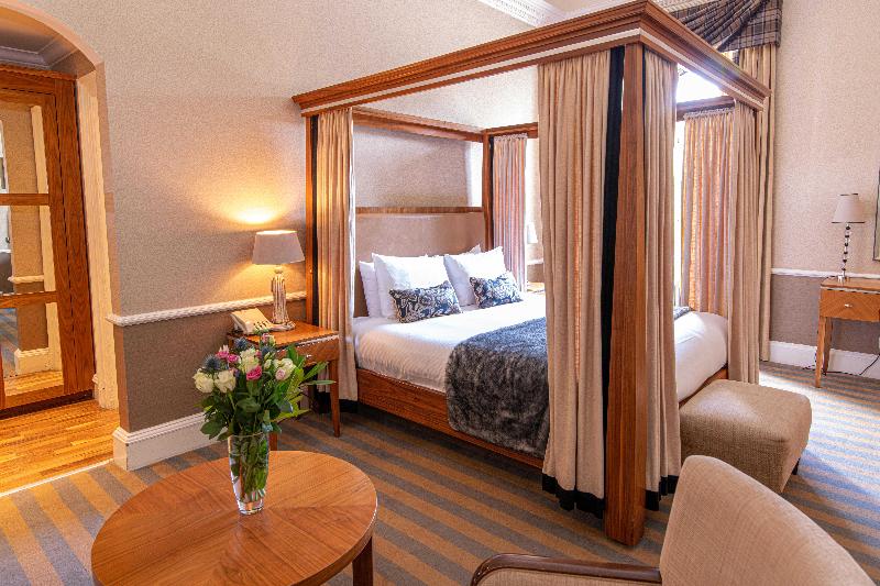 Dunkeld House Hotel - Oda