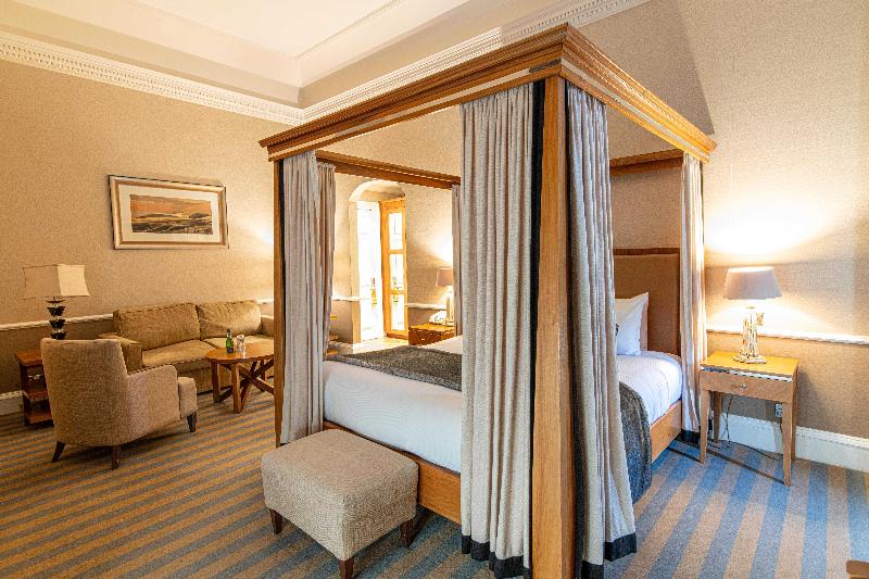 Dunkeld House Hotel - Oda