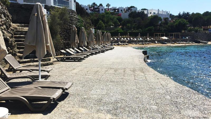 Yaz Beach Hotel - Plaj