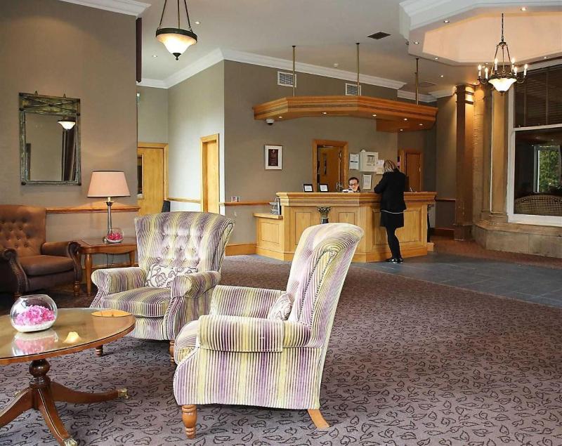Grange Manor Hotel - Lobi