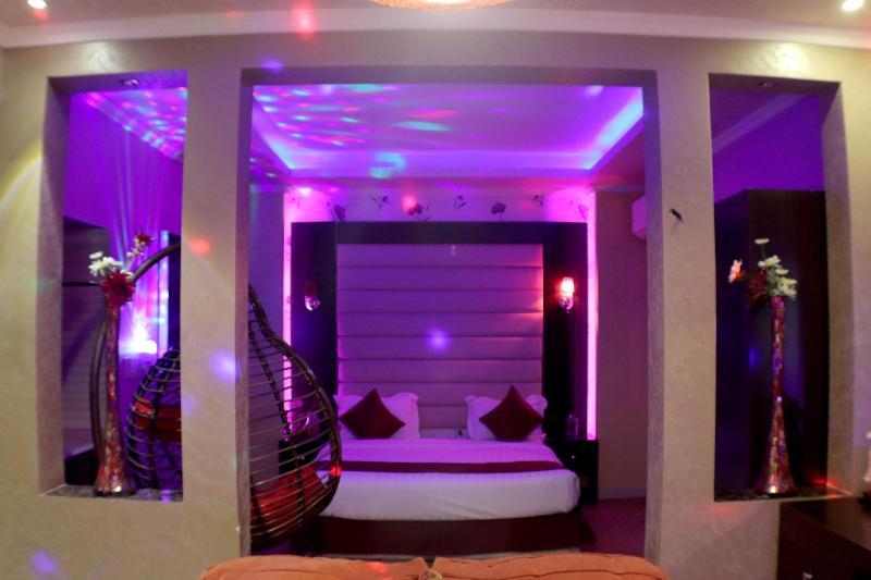 Maskan Al Dyafah Hotel Apartments 2 - Oda