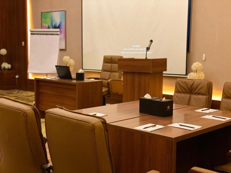 Msharef Al Moden Suites - Toplantı