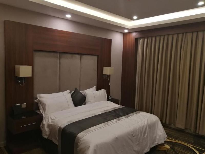 Msharef Al Moden Suites - Oda