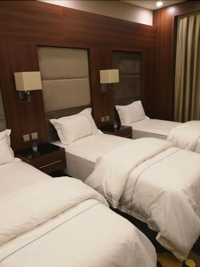 Msharef Al Moden Suites - Oda