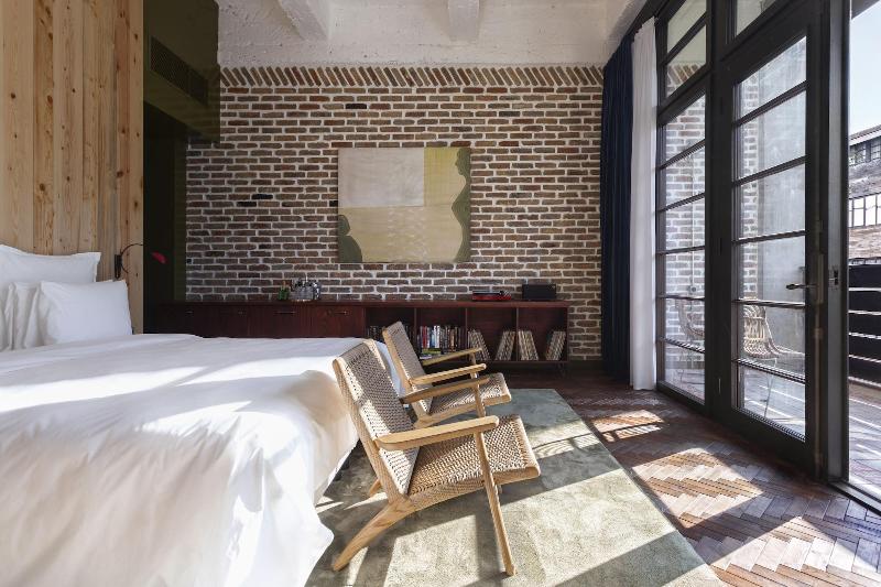 Stamba Hotel - Oda