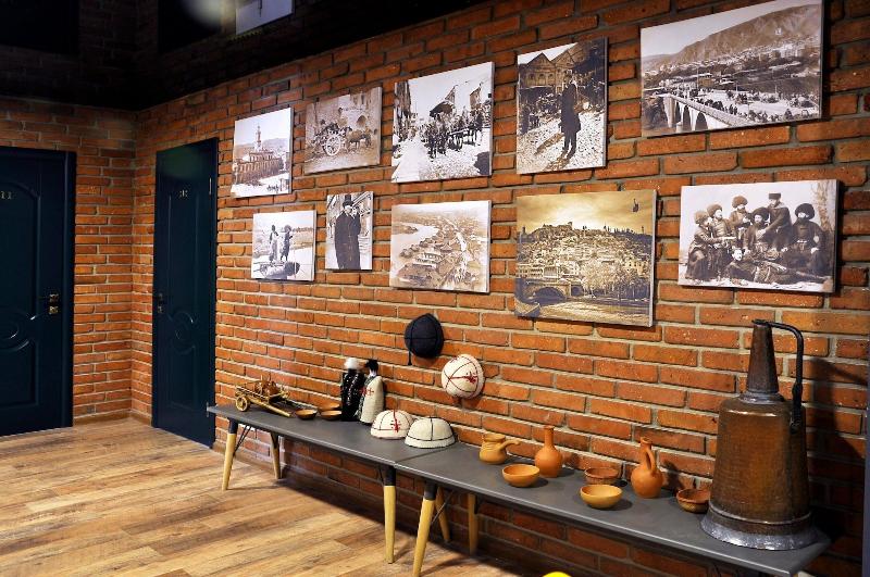Art Hotel Claude Monet - Lobi