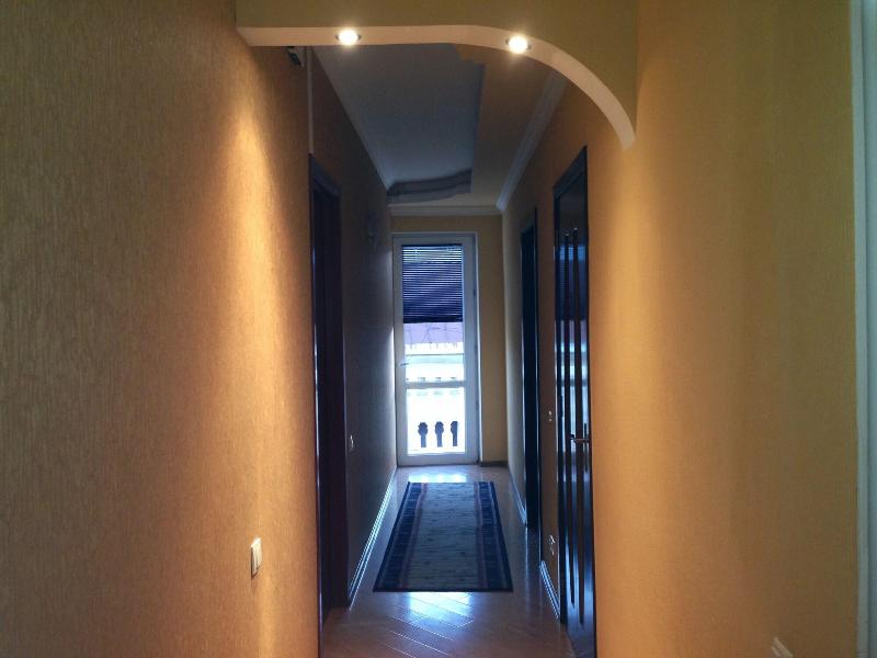 Hotel Isaka - Lobi