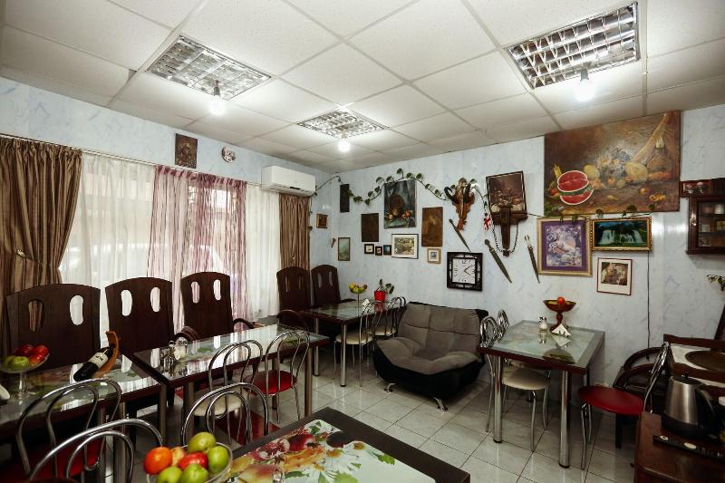 Hotel Isaka - Restoran