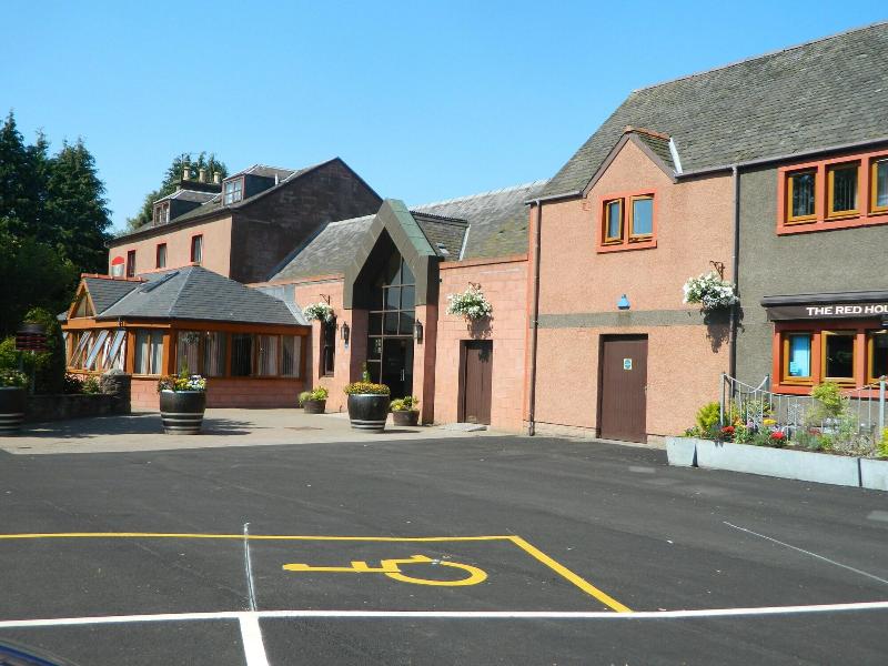 Red House Hotel - Genel