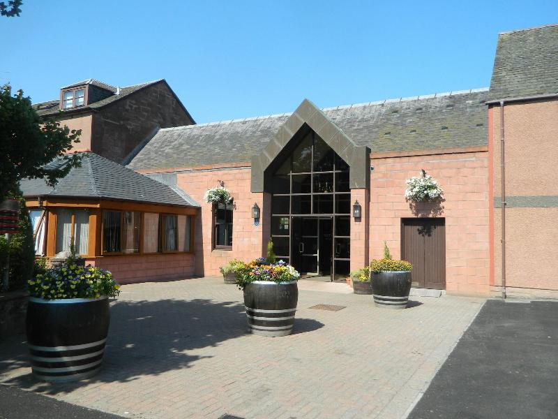 Red House Hotel - Genel