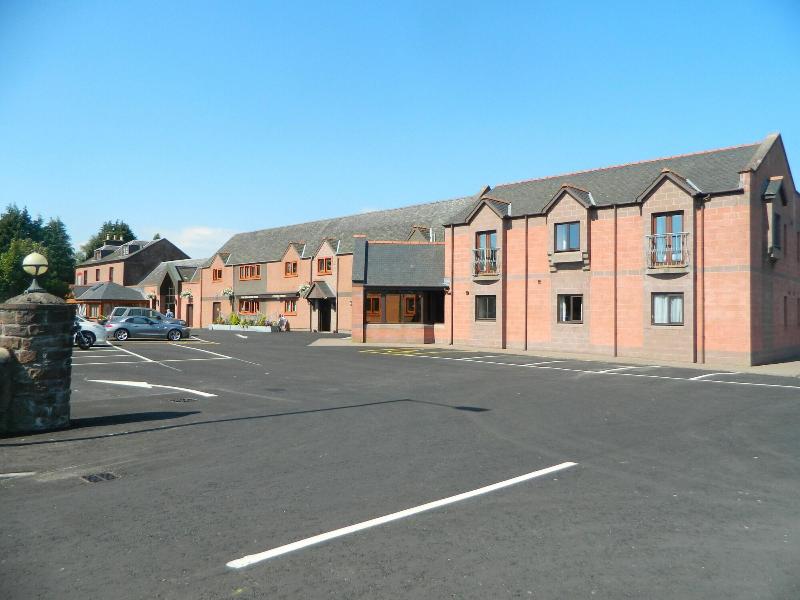 Red House Hotel - Genel