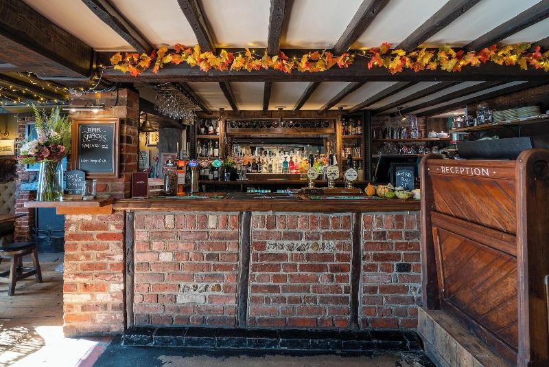 The Royal Oak - Bar