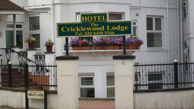 Cricklewood Lodge Hotel - Genel