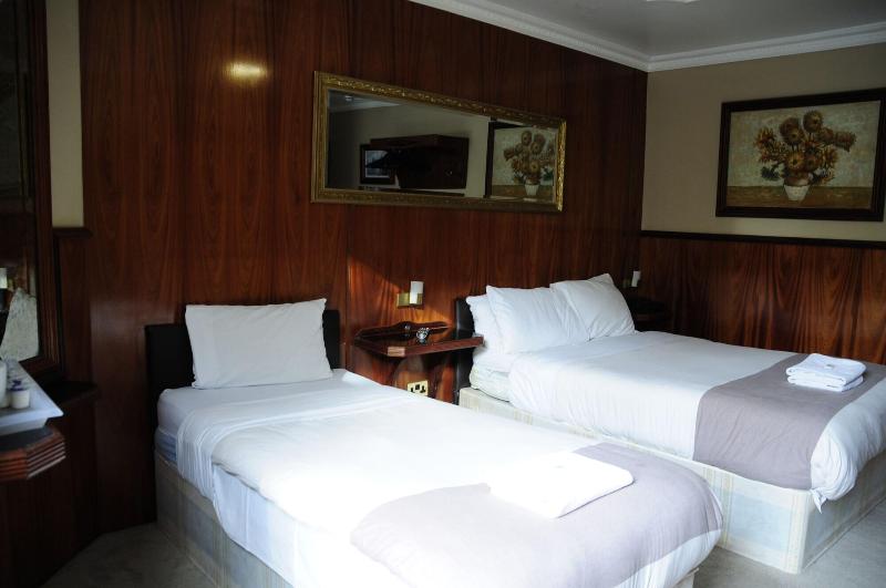 Cricklewood Lodge Hotel - Oda