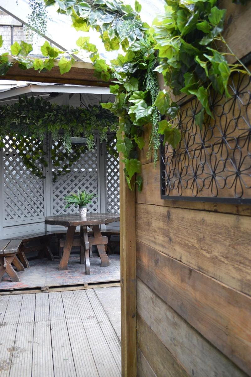 Flynns Pub & Guesthouse - Lobi
