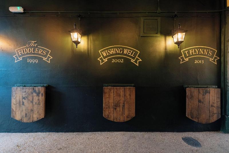 Flynns Pub & Guesthouse - Genel