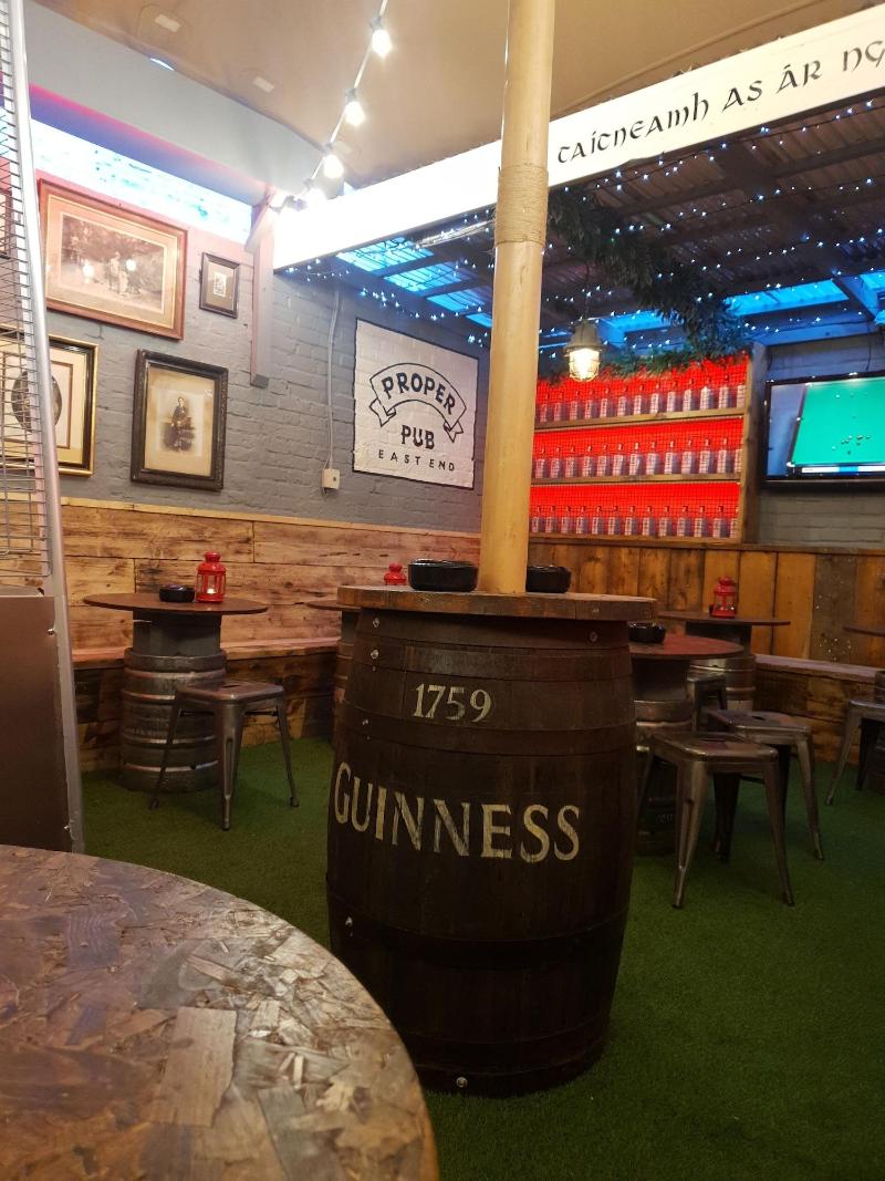 Flynns Pub & Guesthouse - Genel