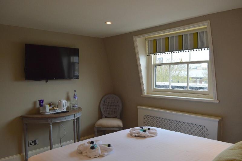 Flynns Pub & Guesthouse - Oda