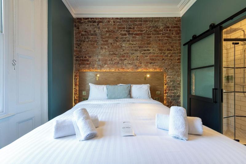 Flynns Pub & Guesthouse - Oda