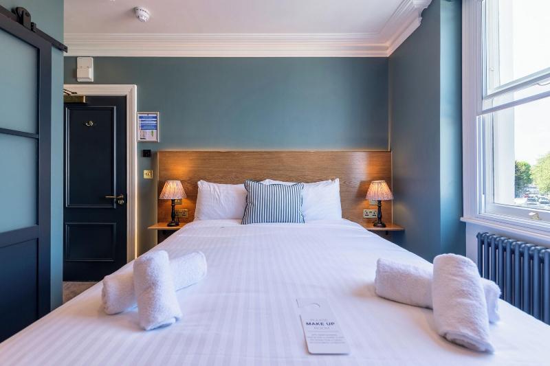 Flynns Pub & Guesthouse - Oda