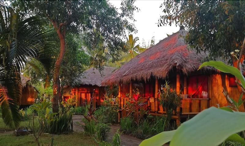 Rinjani Beach Eco Resort - Oda