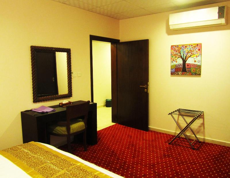 Jw Inn Hotel - Oda