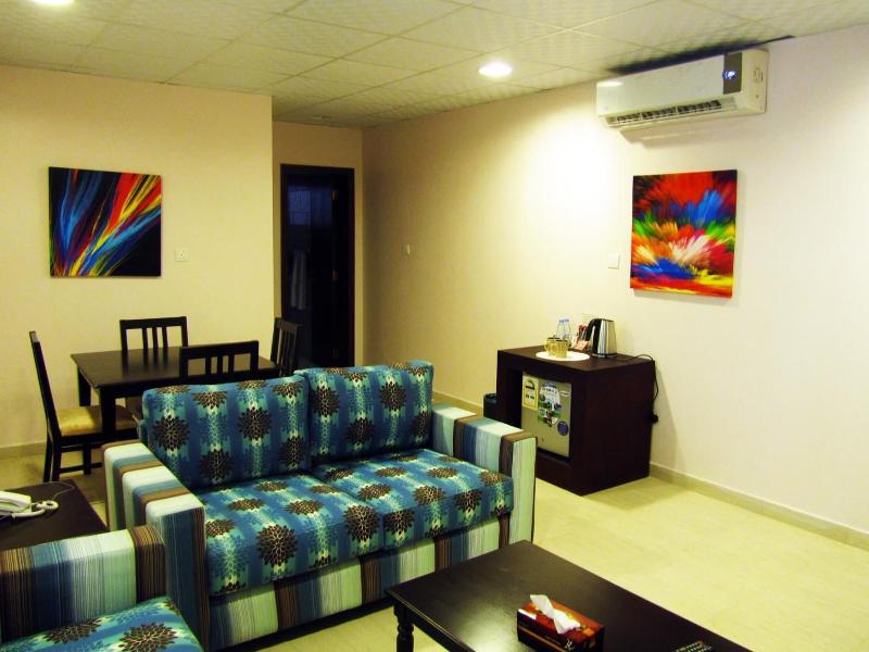 Jw Inn Hotel - Oda