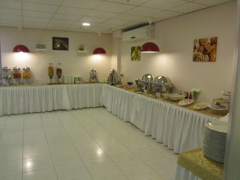 Jw Inn Hotel - Restoran