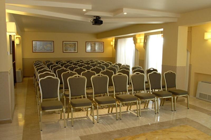 Hotel Lemi - Toplantı