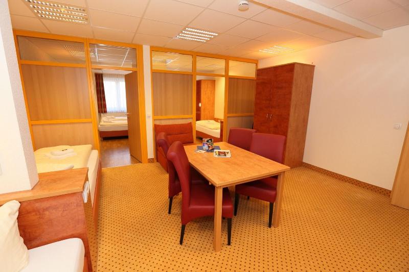 Café & Hotel am Holzhafen - Oda