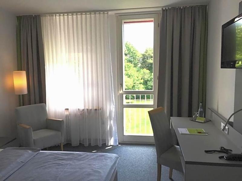 Bfw Hotel - Oda