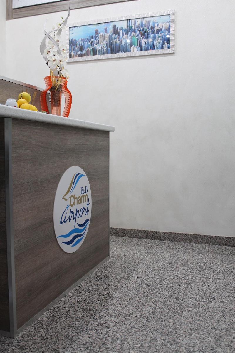 Charm Airport - Lobi