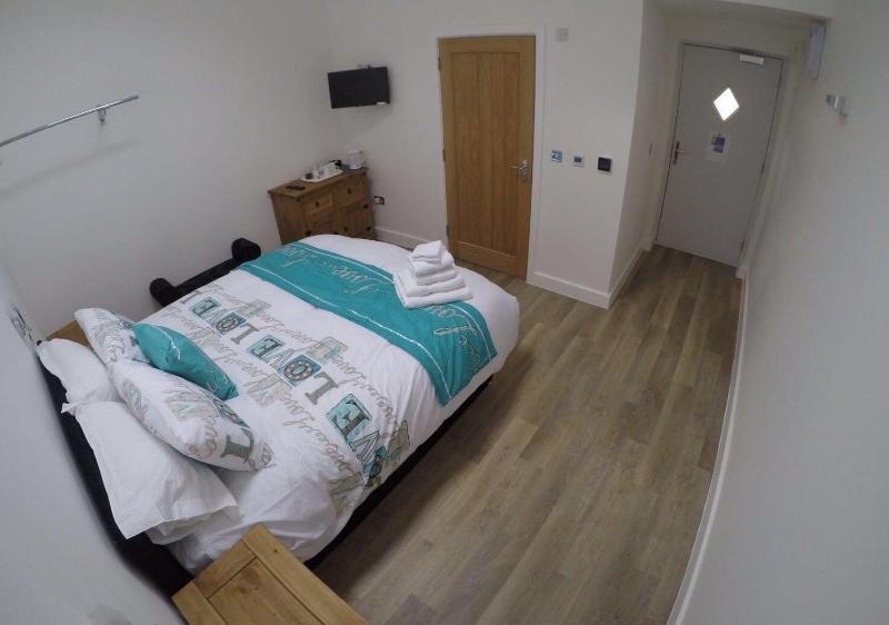 Deepcut Lodge Bed & Breakfast - Oda