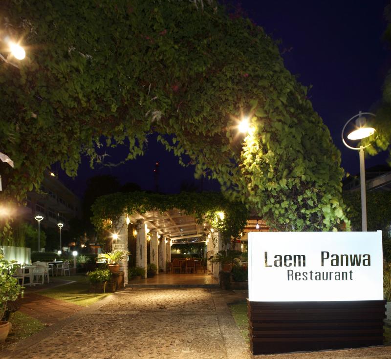 Cape Panwa Hotel Phuket - Restoran