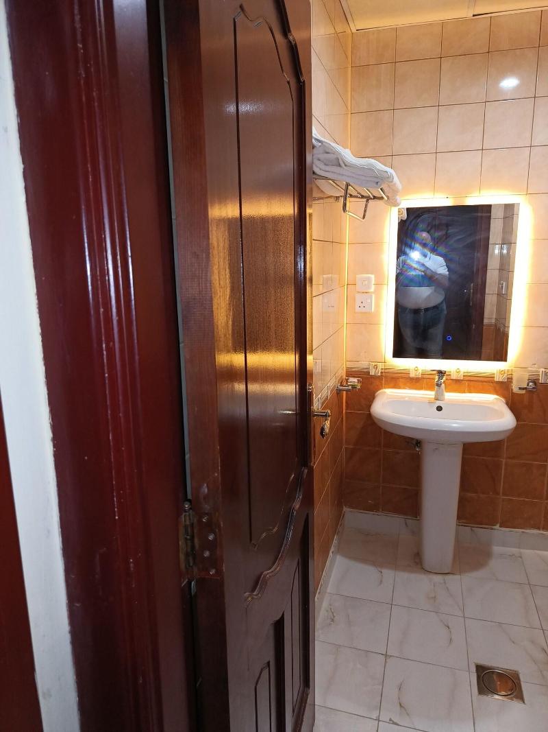 Sidrathul Aaliya Hotel - Oda