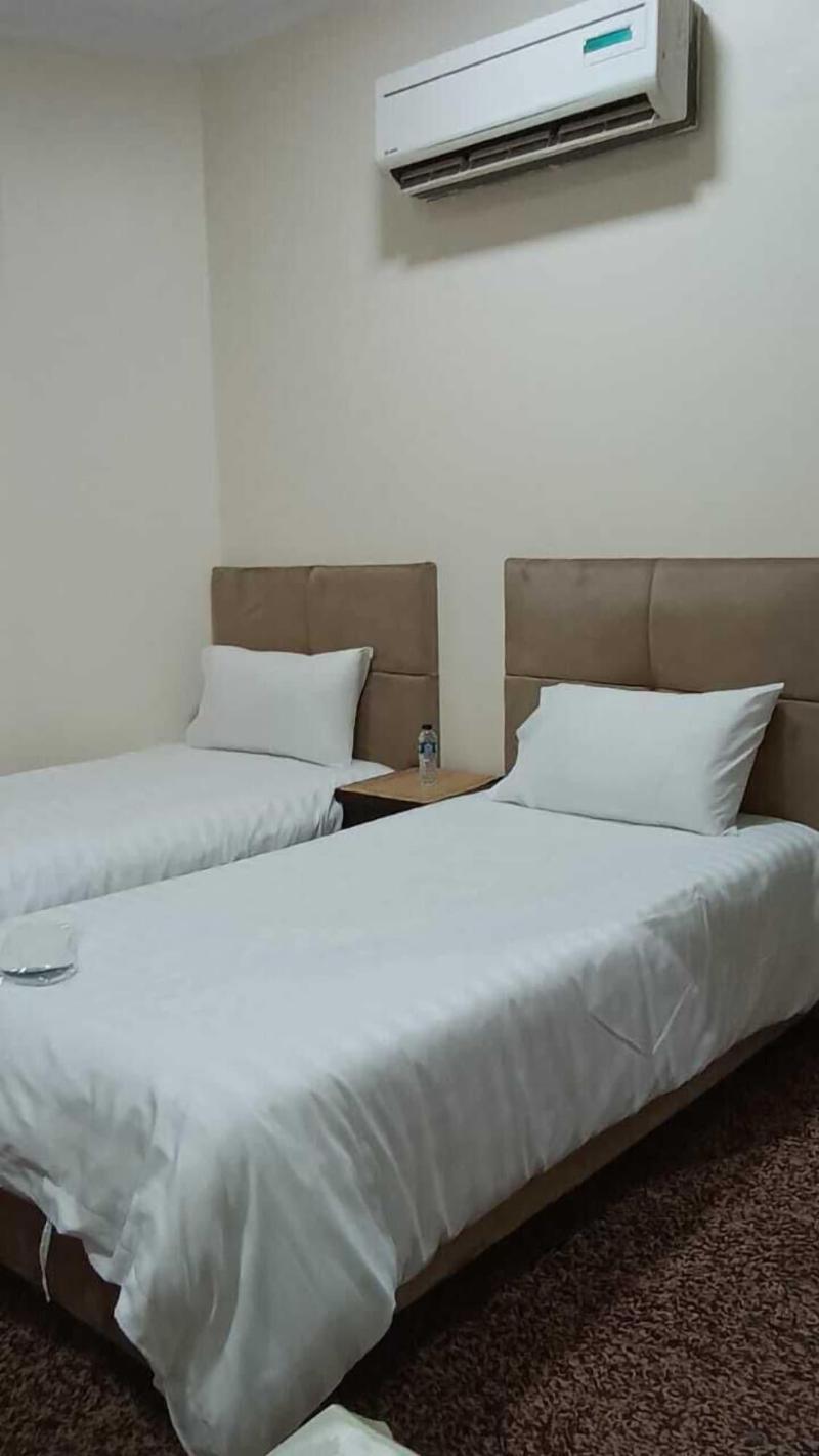 Sidrathul Aaliya Hotel - Oda