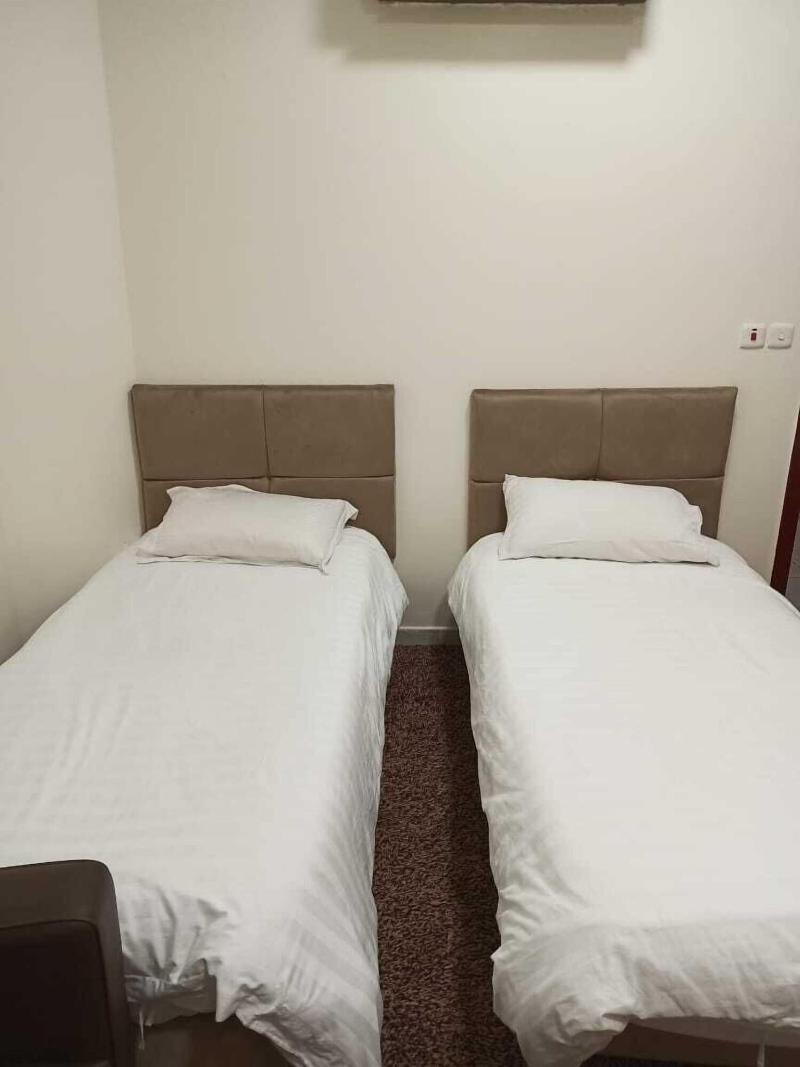 Sidrathul Aaliya Hotel - Oda
