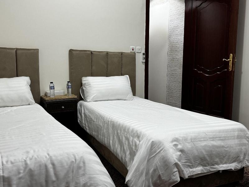 Sidrathul Aaliya Hotel - Oda